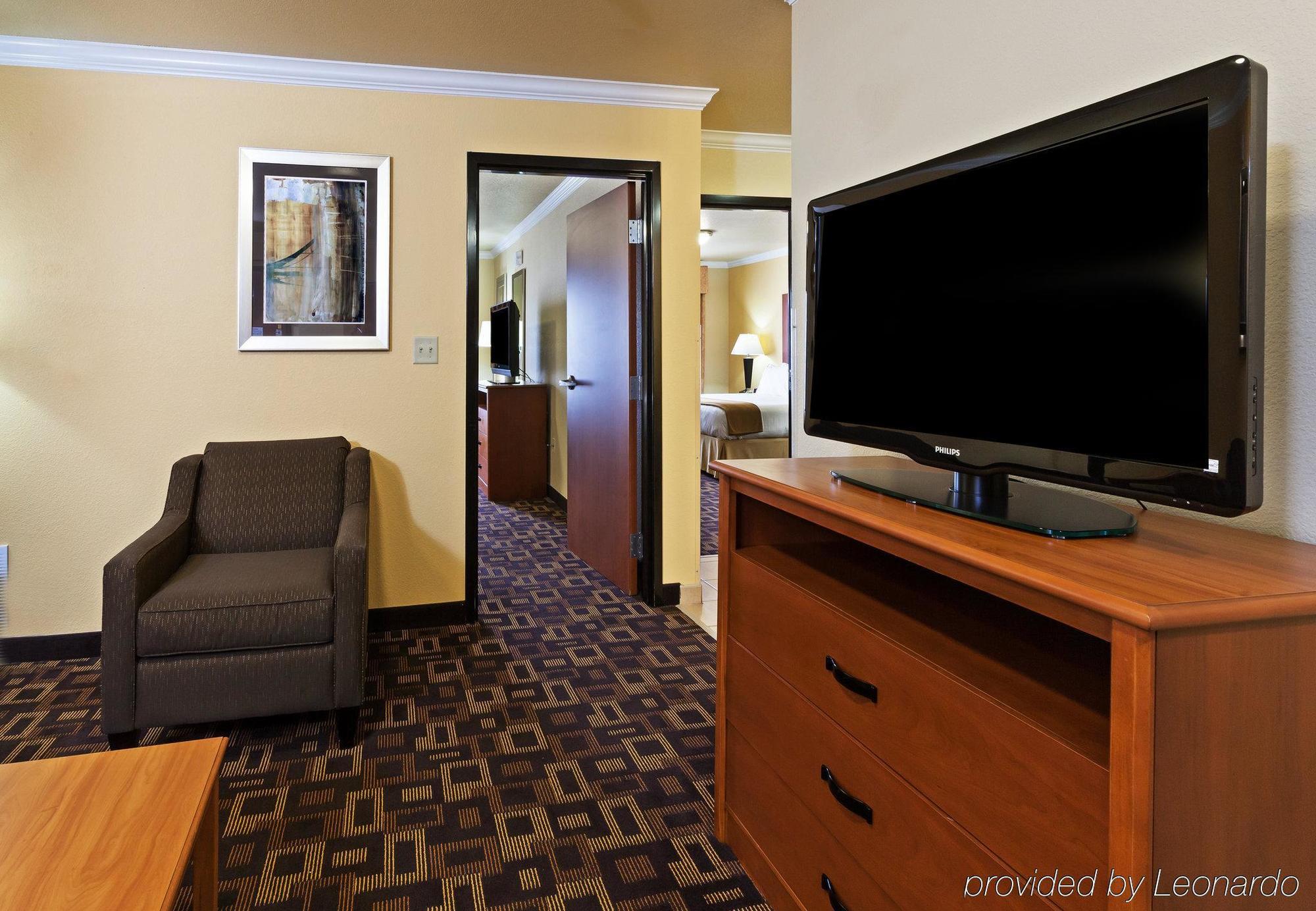 Holiday Inn Express & Suites Austin Nw - Lakeline By Ihg Esterno foto
