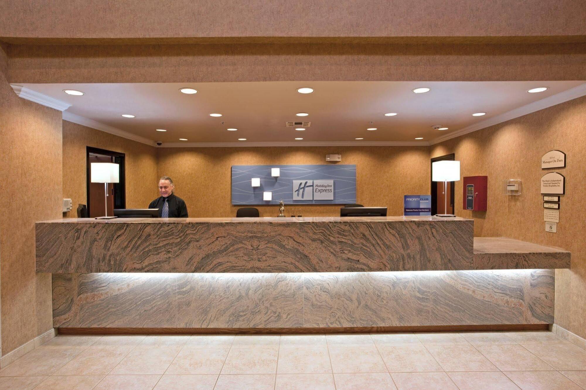Holiday Inn Express & Suites Austin Nw - Lakeline By Ihg Esterno foto